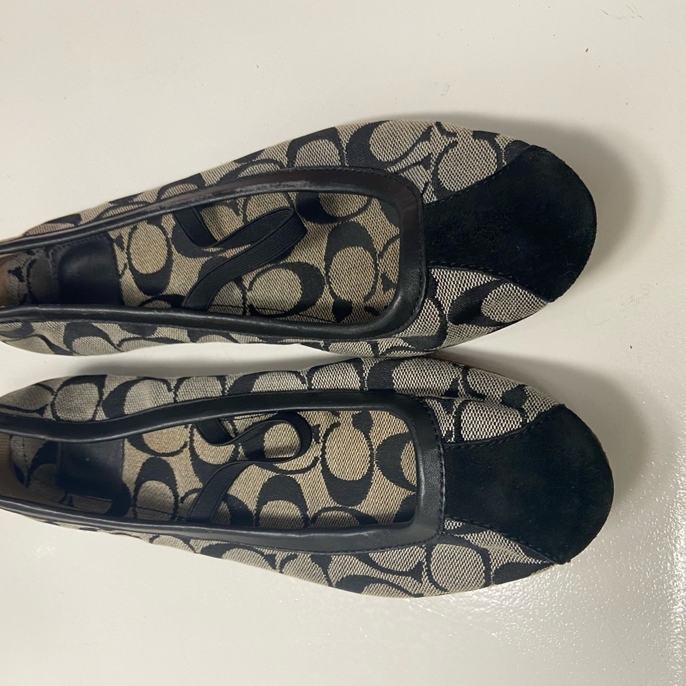 Coach size 8 flats blackJudey Maryjane’s womens $199 - Picture 5 of 7